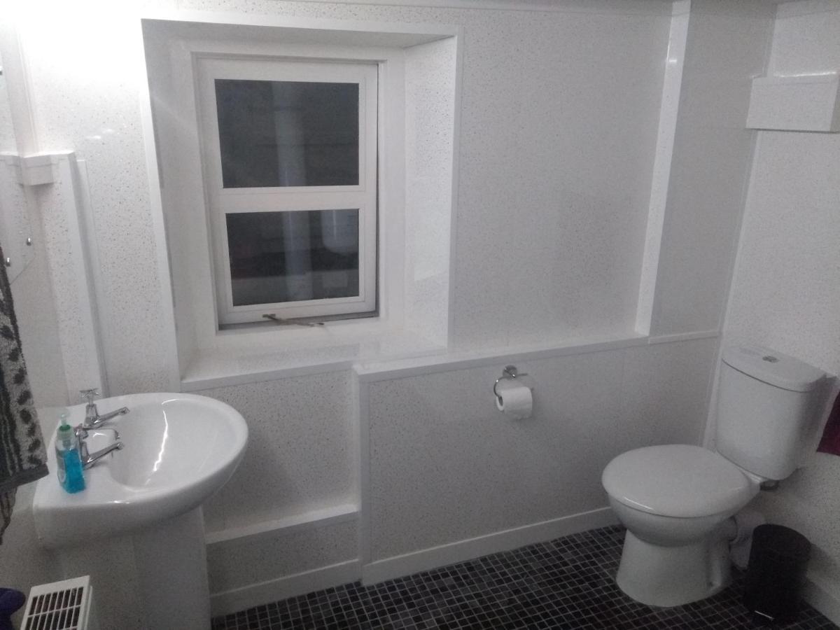 Blaentwrch Farmhouse Llanddewi-Brefi Ngoại thất bức ảnh